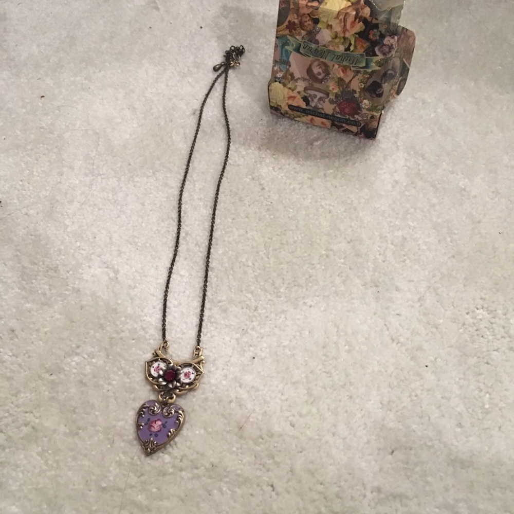 Necklace - Picture 4 of 5